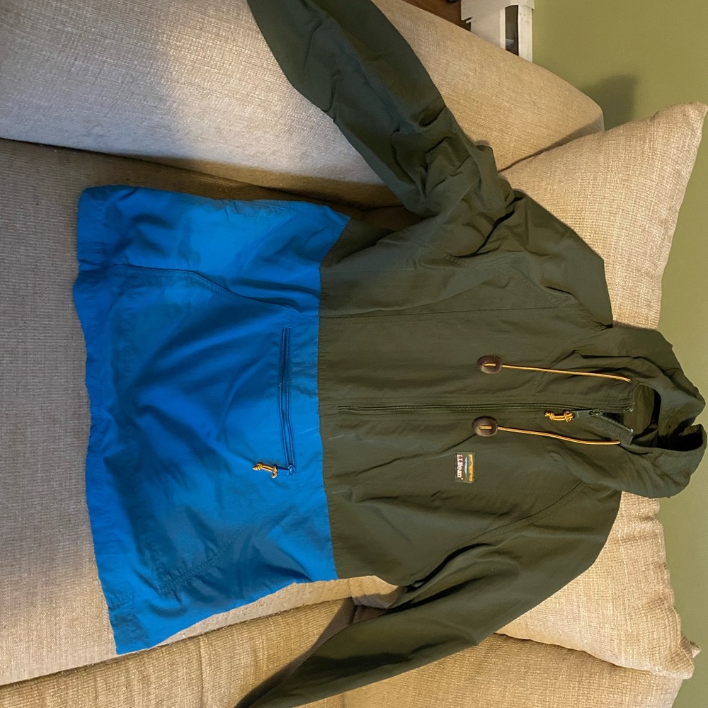 LL Bean quarter zip hooded rain coat